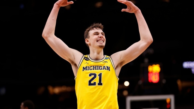 强化人设可 强化人设可