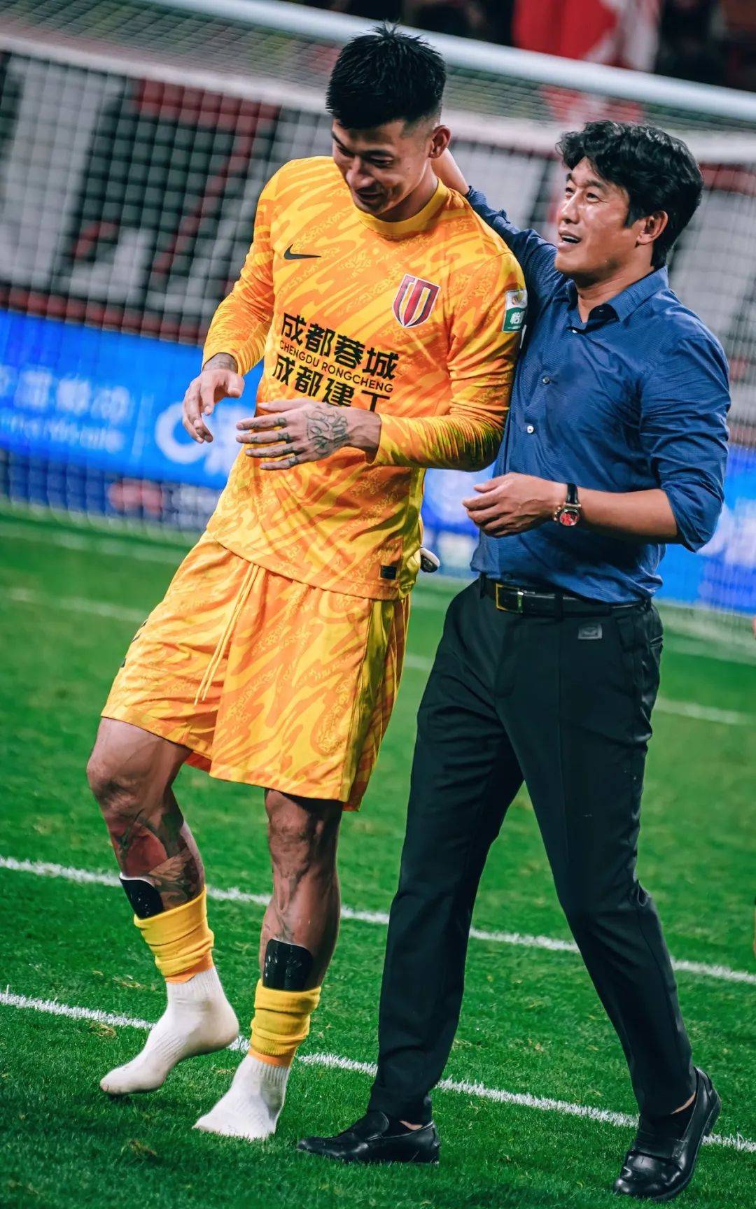 鞋子以冷却 鞋子以冷却